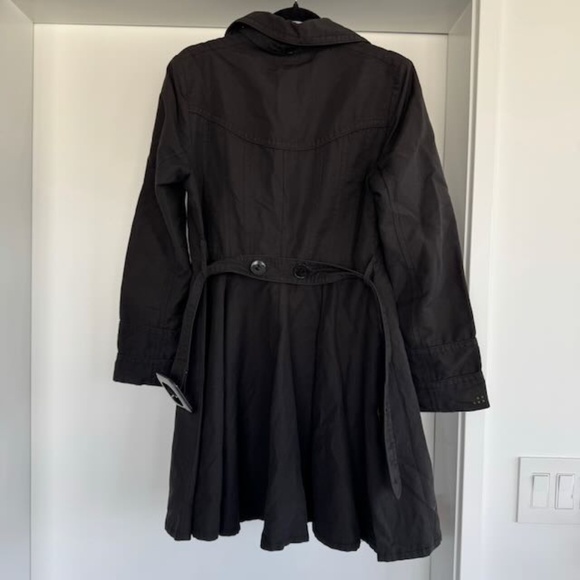 Black Soia & Kyo pleated trench coat pleated/ fit and flare - Picture 5 of 7